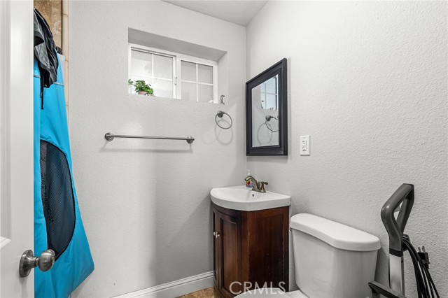 Detail Gallery Image 43 of 67 For 520 Fir St., Paradise,  CA 95969 - 5 Beds | 3/1 Baths