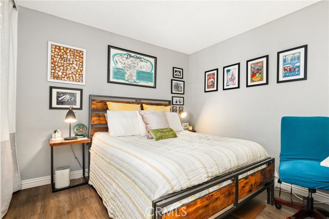 16962 Westwood Lane, Huntington Beach CA: https://media.crmls.org/medias/d729743a-9036-4e2c-aa6f-b766fdfc2fd7.jpg