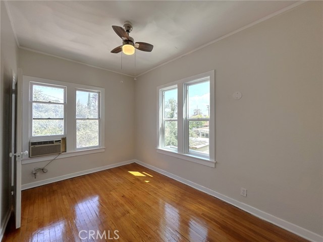 120 W Olive Avenue, Redlands CA: https://media.crmls.org/medias/d72ae1b9-6584-470a-8dbc-c916c156db1c.jpg