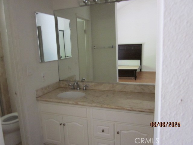 Detail Gallery Image 8 of 9 For 21901 Burbank Bld #168,  Woodland Hills,  CA 91367 - 3 Beds | 3 Baths