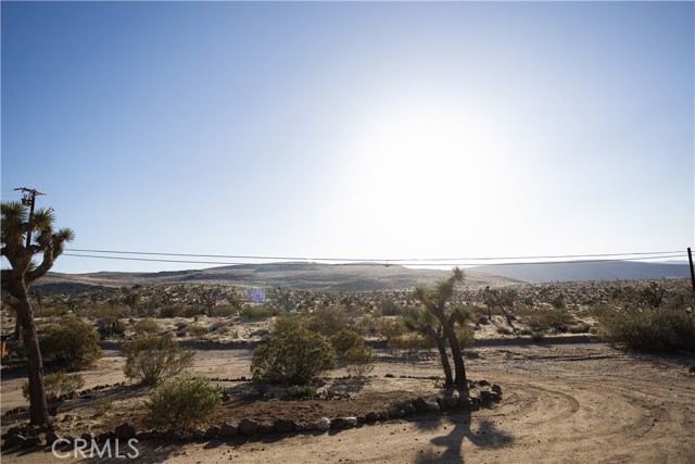 3977 Sage Avenue, Yucca Valley CA: https://media.crmls.org/medias/d72b0865-a5a8-436d-8a8b-392517738f51.jpg