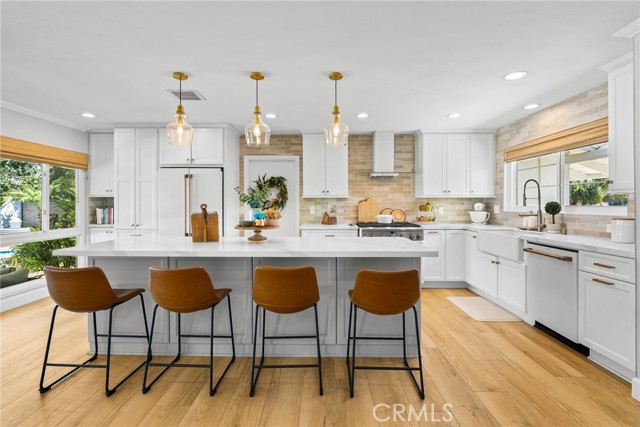 Detail Gallery Image 8 of 35 For 12921 Eveningside Dr, North Tustin,  CA 92705 - 3 Beds | 3 Baths