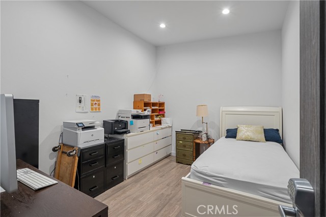 Detail Gallery Image 28 of 44 For 9600 Amboy Ave, Pacoima,  CA 91331 - 7 Beds | 6 Baths