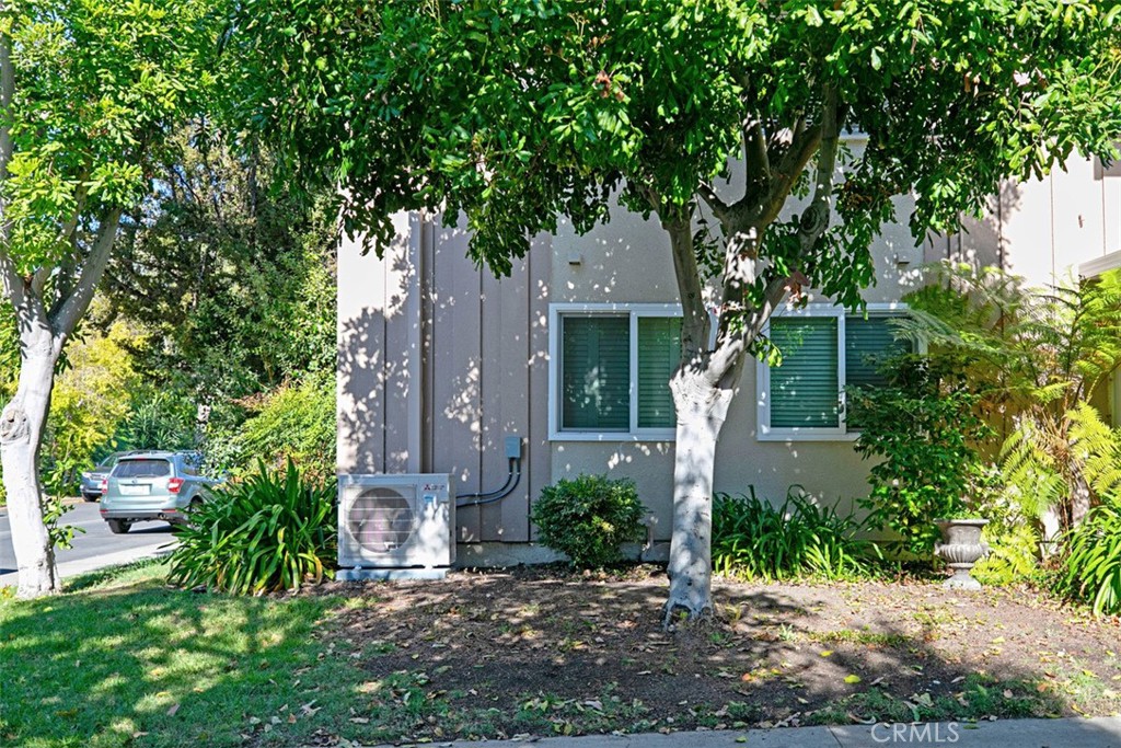 MLS #OC25261142 image #26