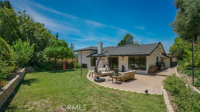 Detail Gallery Image 46 of 57 For 22914 Gershwin Dr, Woodland Hills,  CA 91364 - 5 Beds | 4/1 Baths