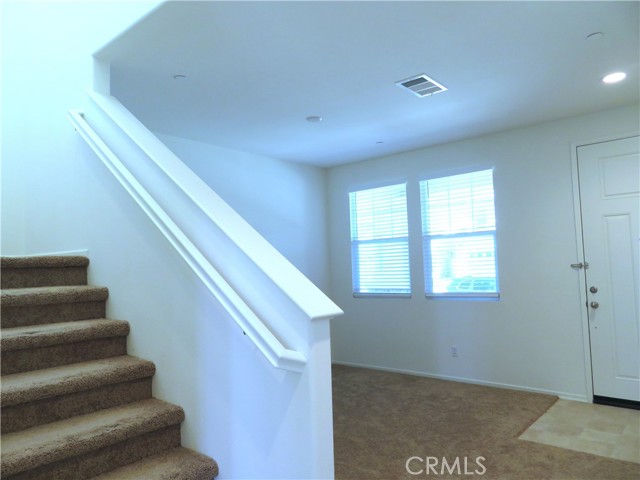 29157 Sunforest, Lake Elsinore CA: https://media.crmls.org/medias/d72c984e-e4cb-4b47-9e72-dc8cc295cb6f.jpg
