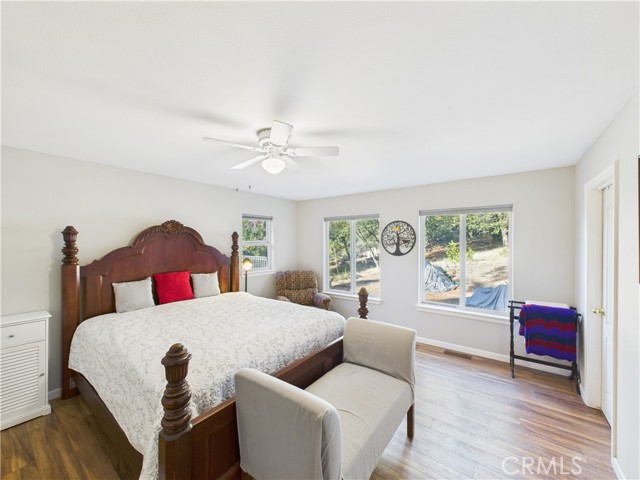 Detail Gallery Image 7 of 43 For 6107 Monte Vista, Mariposa,  CA 95338 - 3 Beds | 3 Baths