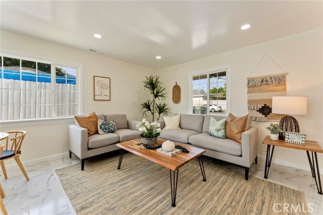 Detail Gallery Image 7 of 26 For 115 California Ave, Glendora,  CA 91741 - 2 Beds | 1 Baths