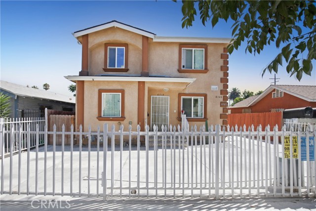 Detail Gallery Image 2 of 53 For 8718 Menlo Ave, Los Angeles,  CA 90044 - – Beds | – Baths