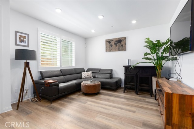 2106 Bluestone Circle, Chula Vista, California 91913, 3 Bedrooms Bedrooms, ,3 BathroomsBathrooms,Residential,For Sale,Bluestone Circle,PW24120519