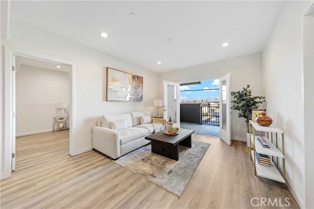 Detail Gallery Image 2 of 17 For 419 N Chandler Ave #618,  Monterey Park,  CA 91754 - 2 Beds | 2/1 Baths