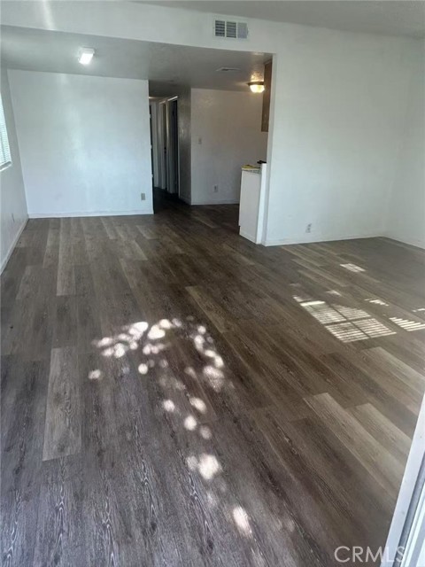 38434 10th St E, Palmdale CA: https://media.crmls.org/medias/d72fa6b8-a012-47f5-8e6c-3539e10ce7a7.jpg