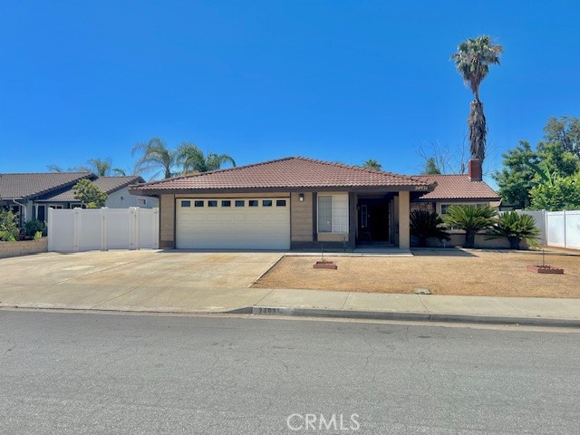 24931 Heil Drive, Moreno Valley CA: https://media.crmls.org/medias/d7302715-6364-49c1-9de5-80cbc9c01e5e.jpg