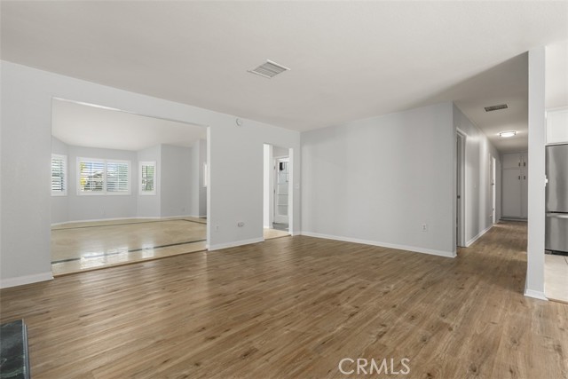 15251 Nottingham Lane, Huntington Beach CA: https://media.crmls.org/medias/d732638a-c35b-48ff-8be1-246de0d9c07c.jpg