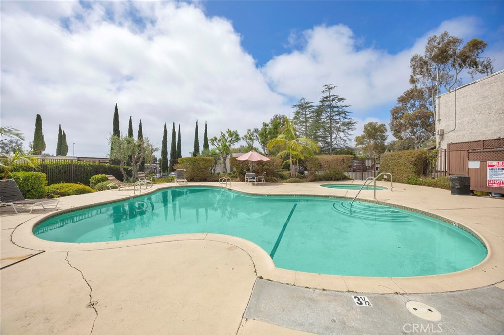 382 S Miraleste Drive #450