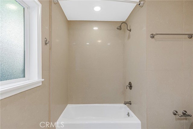 Detail Gallery Image 28 of 41 For 1111 Arbor Dell Rd, Los Angeles,  CA 90041 - 3 Beds | 2 Baths