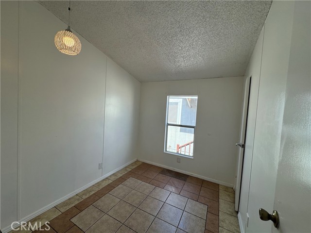 Detail Gallery Image 9 of 40 For 1700 Glendora Ave #43,  Glendora,  CA 91740 - 3 Beds | 2 Baths