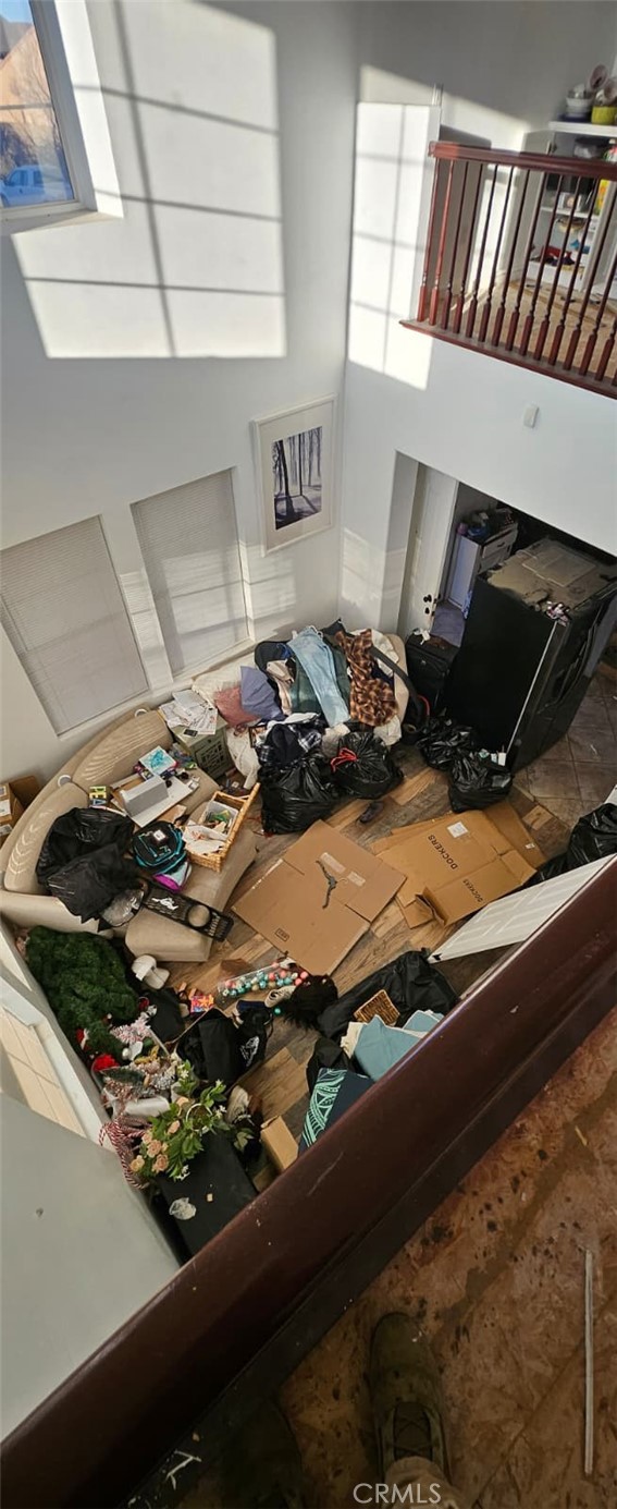 Detail Gallery Image 8 of 15 For 12909 Pearblossom St, Hesperia,  CA 92344 - 5 Beds | 2/1 Baths