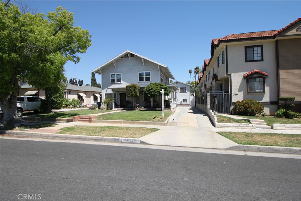 314 La France Ave