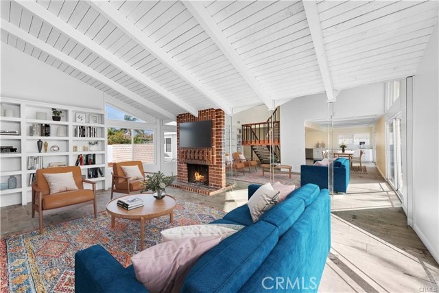 Detail Gallery Image 1 of 27 For 34 Mann St, Irvine,  CA 92612 - 4 Beds | 2 Baths