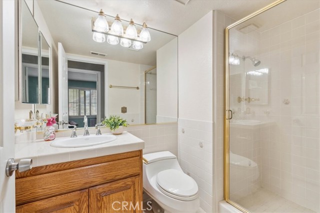 6641 Hawarden Drive, Riverside CA: https://media.crmls.org/medias/d7343fe6-2999-409f-8d07-830ce5b8b5d1.jpg