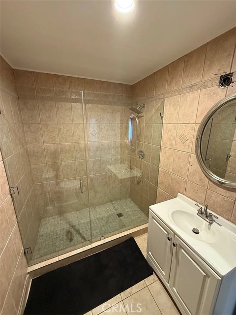 Detail Gallery Image 11 of 15 For 6506 Teesdale Ave, North Hollywood,  CA 91606 - 2 Beds | 1 Baths