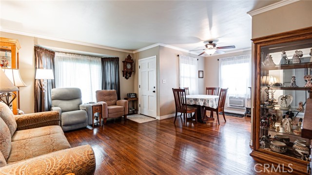5666 Garypark Avenue, Arcadia CA: https://media.crmls.org/medias/d73504b1-8106-4c4d-b55b-c9dd69f0558c.jpg