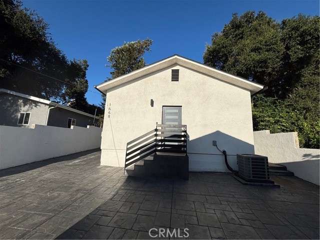 Front Image Thumbnail for CRCV26162356