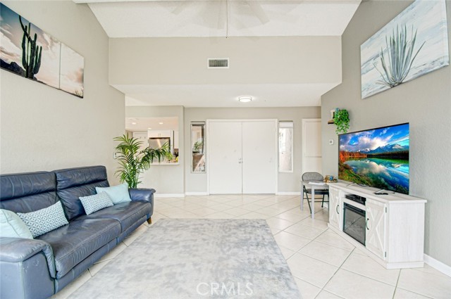 Detail Gallery Image 6 of 47 For 5705 N F, San Bernardino,  CA 92407 - 3 Beds | 2 Baths