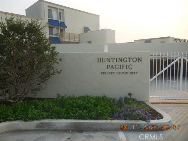 711 Pacific Coast Hwy #414, Huntington Beach, CA 92648