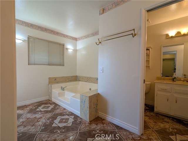 Detail Gallery Image 22 of 74 For 773 N Soboba, Hemet,  CA 92544 - 4 Beds | 3 Baths