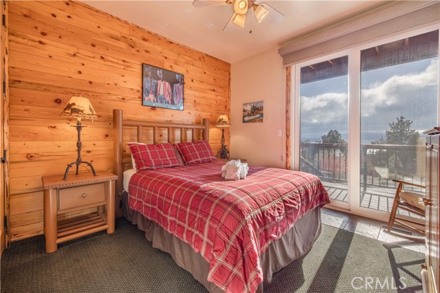 Detail Gallery Image 24 of 35 For 447 Windsong Pl, Big Bear Lake,  CA 92315 - 4 Beds | 3/1 Baths