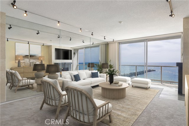 Detail Gallery Image 8 of 18 For 615 Esplanade #302,  Redondo Beach,  CA 90277 - 1 Beds | 1 Baths