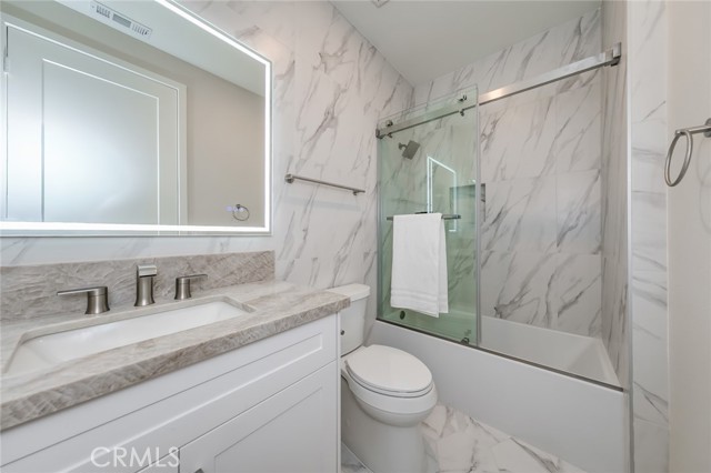 Detail Gallery Image 37 of 58 For 56 Chasma, Irvine,  CA 92618 - 5 Beds | 4/2 Baths