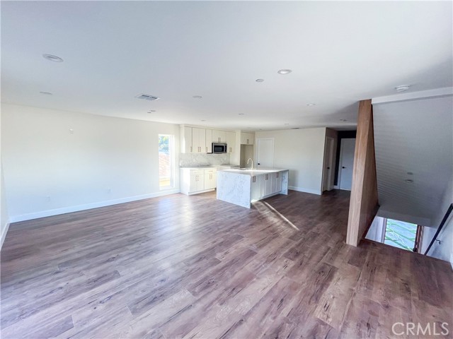 Detail Gallery Image 1 of 10 For 1774 W 37th Pl, Los Angeles,  CA 90018 - 4 Beds | 4/1 Baths