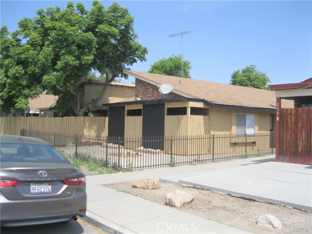 235 E 7th Street, San Jacinto CA: https://media.crmls.org/medias/d73a7432-50f4-44df-878c-51cd133184e8.jpg