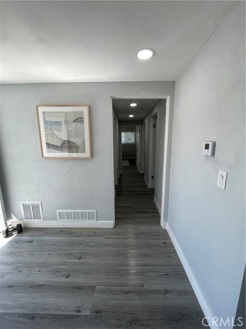 2148 W Niobe Avenue, Anaheim CA: https://media.crmls.org/medias/d73b3fd4-ab28-4744-8ac1-6104f17e7f03.jpg