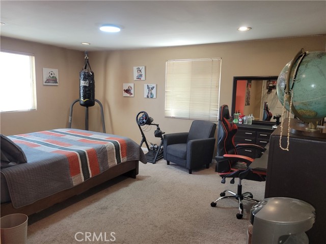 7161 N Atlantic Place, Long Beach CA: https://media.crmls.org/medias/d73bd6b9-6492-41a2-b81d-15d2c835e94a.jpg