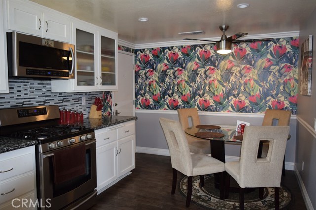 3727 Yuba River Drive, Ontario CA: https://media.crmls.org/medias/d73c2a6a-658e-45e2-914b-e1d91aaa7129.jpg