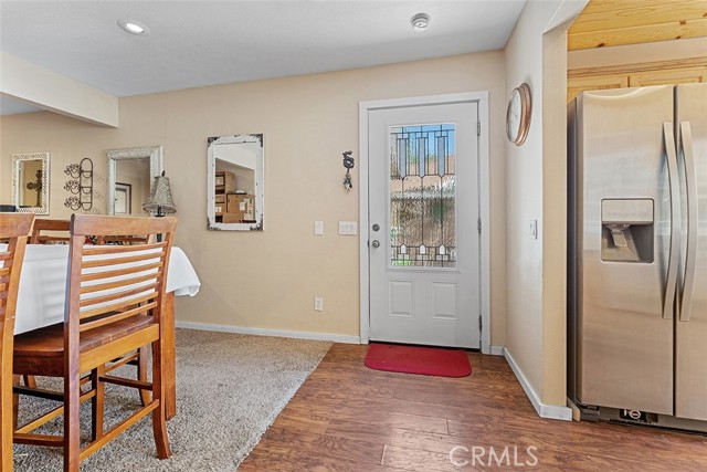 Detail Gallery Image 12 of 34 For 40177 Lakeview Dr, Big Bear Lake,  CA 92315 - 3 Beds | 2 Baths
