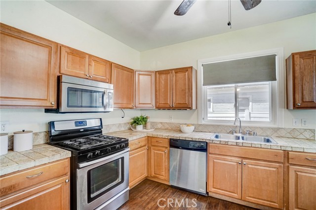 Detail Gallery Image 10 of 38 For 821 Columbia St, Redlands,  CA 92374 - 3 Beds | 2 Baths