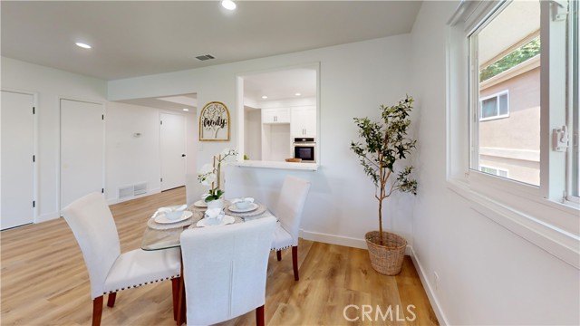 1354 Shadow Lane, Fullerton CA: https://media.crmls.org/medias/d73ec9e0-24ec-4bdc-a142-bd0dfa6d3065.jpg