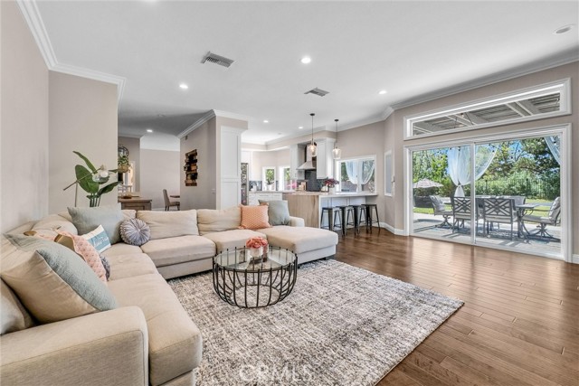 Detail Gallery Image 17 of 58 For 2698 Peacock Pl, La Verne,  CA 91750 - 4 Beds | 3 Baths