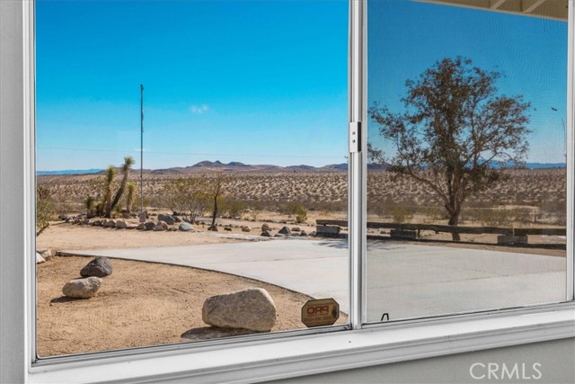 Detail Gallery Image 19 of 55 For 130 Delgada Ave, Yucca Valley,  CA 92284 - 3 Beds | 2 Baths
