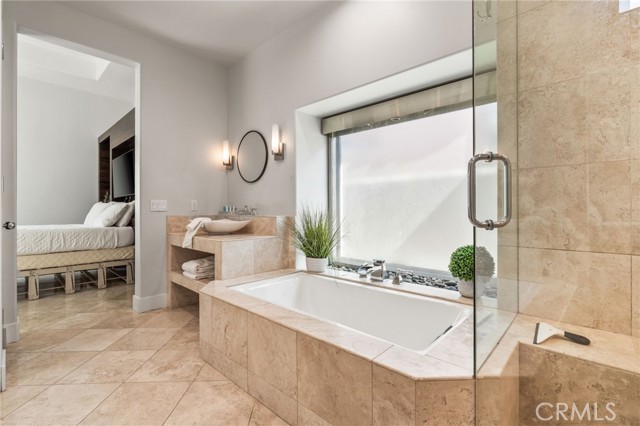 55675 Turnberry Way, La Quinta CA: https://media.crmls.org/medias/d740724b-7cbe-4aea-95cb-0a3d47a1aa46.jpg