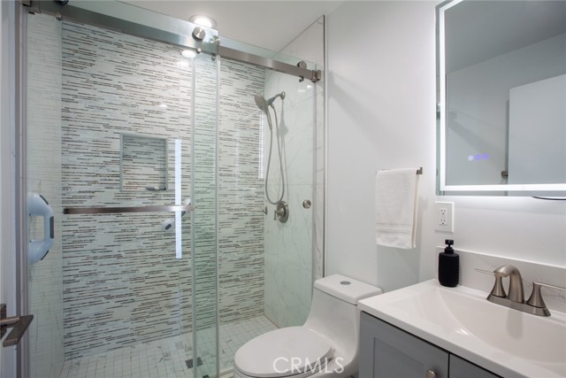 Image 26 of 35 For 1010 Mariposa