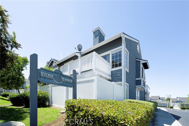 Detail Gallery Image 1 of 1 For 754 Stone Harbor Cir #8,  La Habra,  CA 90631 - 2 Beds | 2 Baths