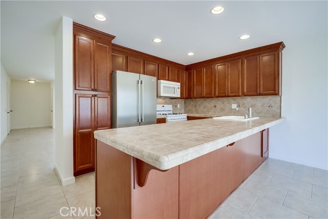 32146 Paseo Sanchez, San Juan Capistrano CA: https://media.crmls.org/medias/d743b902-bb78-4d93-a140-945f377b9c2b.jpg