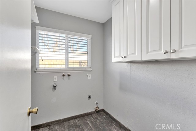 Detail Gallery Image 31 of 58 For 19213 Symeron Rd, Apple Valley,  CA 92307 - 3 Beds | 2/1 Baths