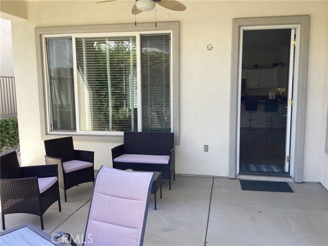 Detail Gallery Image 14 of 18 For 24306 Whitetail Dr, Corona,  CA 92883 - 2 Beds | 2 Baths